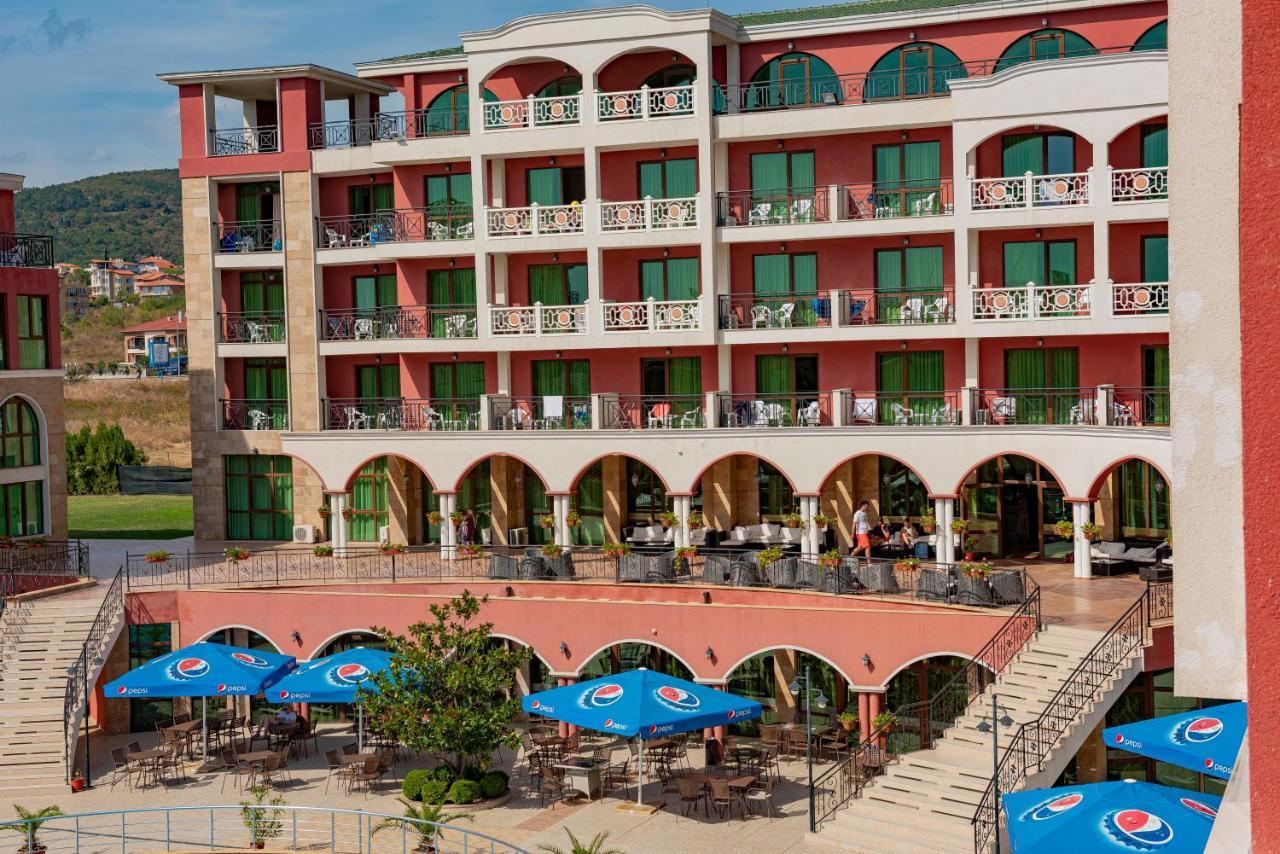 Menada Saint George Palace Sveti Vlas Exterior foto