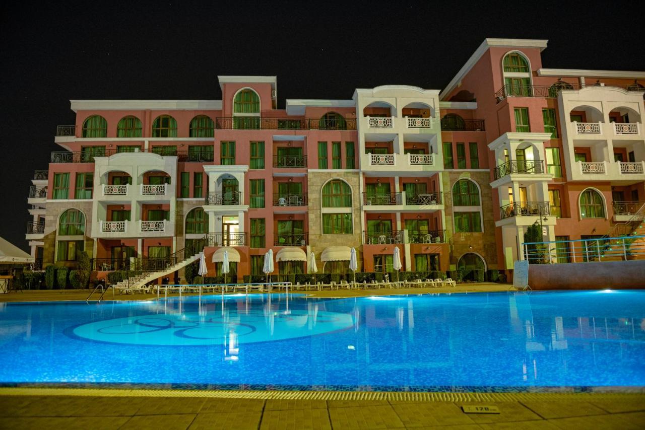 Menada Saint George Palace Sveti Vlas Exterior foto