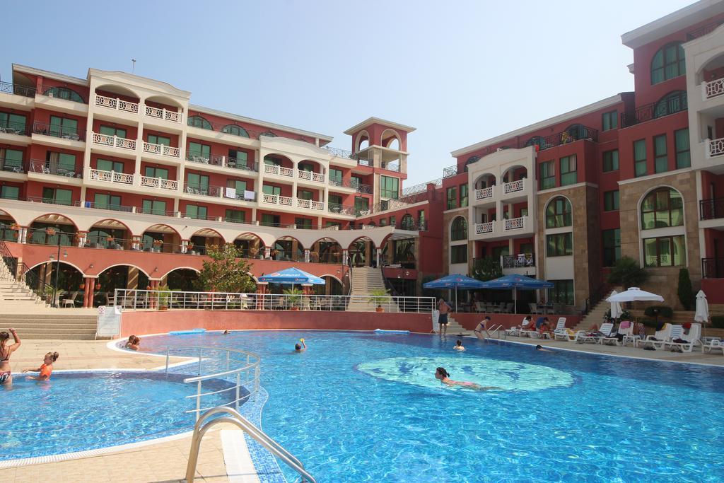 Menada Saint George Palace Sveti Vlas Exterior foto
